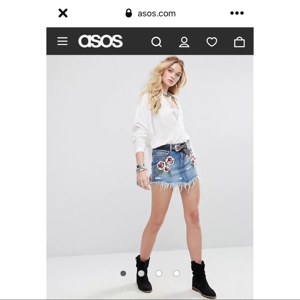 🥀 Free People Wild Rose Embroidered skirt!!!